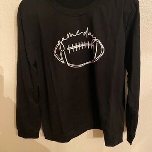NWOT Women Black Gameday Football Sweatshirt